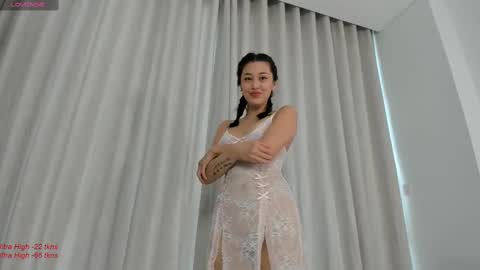 Lia online show from February 21, 2025, 3:34 am