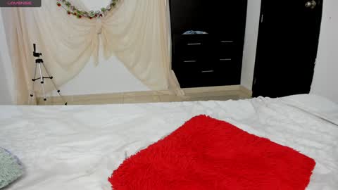 Lia online show from January 21, 2025, 3:21 pm