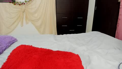 Lia online show from January 30, 2025, 3:08 pm