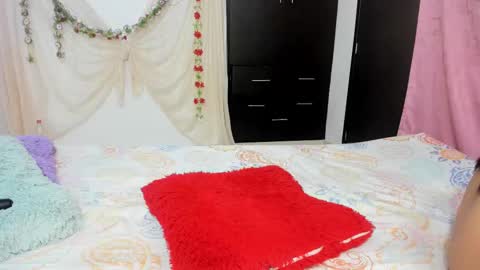 Lia online show from February 12, 2025, 3:05 pm