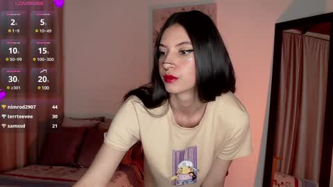 lia online show from December 17, 2024, 1:38 pm