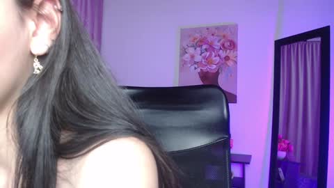 lia online show from January 21, 2025, 12:29 pm