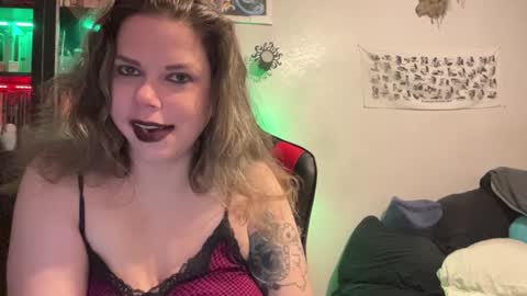Libby Deetz online show from December 17, 2024, 1:16 pm
