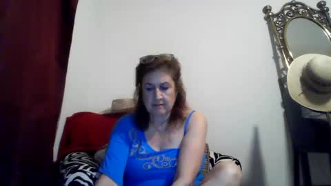 librawoman online show from January 12, 2025, 12:28 am