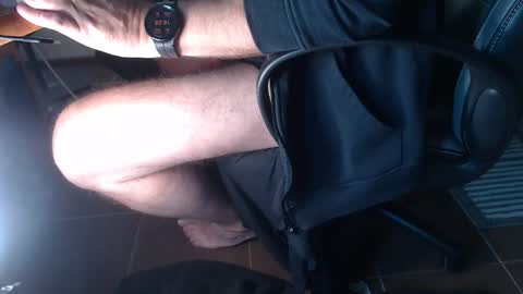 lickerxx46 online show from September 30, 2025, 1:27 pm