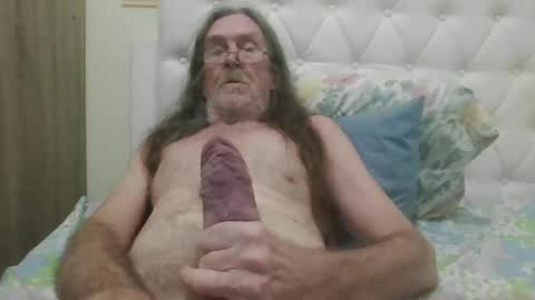 lickittostickit online show from March 5, 2025, 11:05 pm