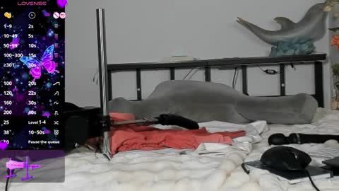 Sophie online show from January 16, 2025, 6:27 pm