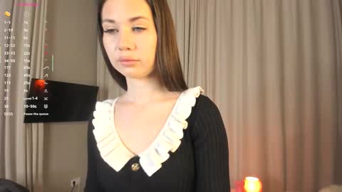 Caroline online show from December 18, 2025, 6:08 am