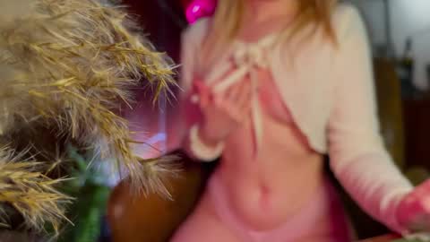 its my birthday today so im offline  but id be so happy if you felt like sending me a birthday love while im away  online show from February 13, 2026, 9:55 pm