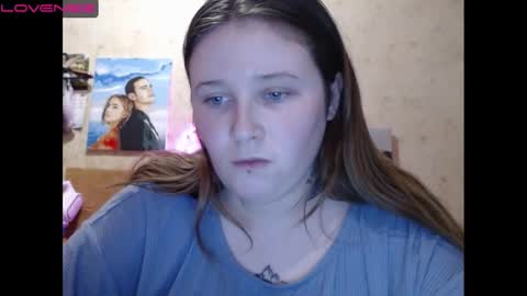 Snapshot of light_lunaa chatting on December 9, 2024, 11:47 am light_lunaa online show from December 9, 2024, 11:47 am