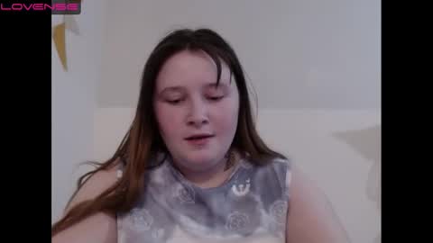 Snapshot of light_lunaa chatting on January 8, 2025, 11:54 am light_lunaa online show from January 8, 2025, 11:54 am
