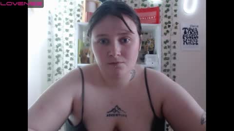Snapshot of light_lunaa chatting on January 15, 2025, 9:56 am light_lunaa online show from January 15, 2025, 9:56 am
