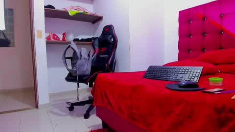 lightboy0 online show from October 27, 2025, 6:23 pm