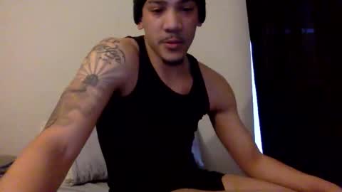 CUM HAVE FUN HELP ME CUM online show from February 2, 2026, 1:21 pm