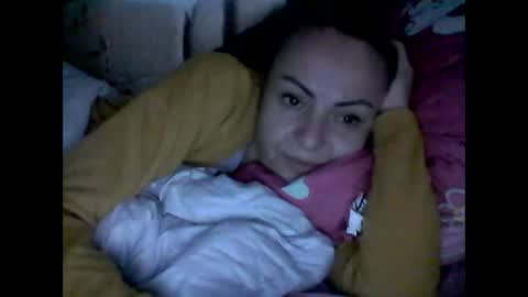 lightsw33t online show from November 30, 2025, 6:28 am