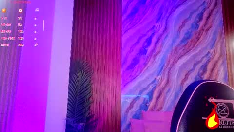 Snapshot of lihian_tay chatting on June 17, 2026, 12:07 pm LIHIAN online show from June 17, 2026, 12:07 pm