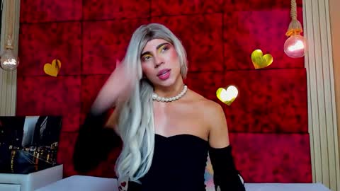 liiacollins online show from January 17, 2026, 2:44 pm