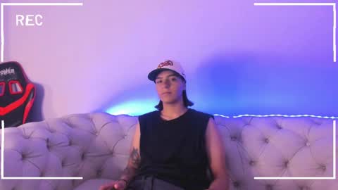 liiam_smith_ online show from March 12, 2025, 11:53 am