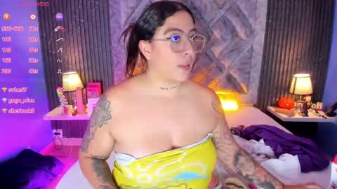         online show from December 18, 2024, 6:25 pm