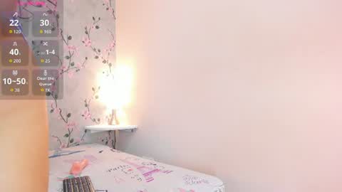 Lily online show from June 15, 2026, 12:18 pm