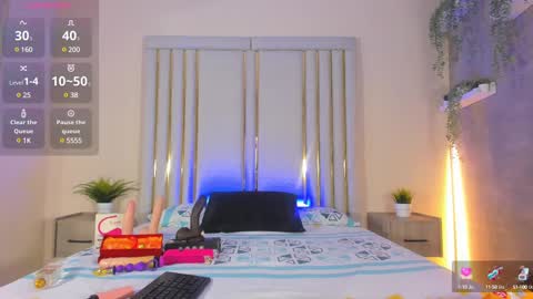 liincostelloo online show from March 4, 2025, 9:00 pm