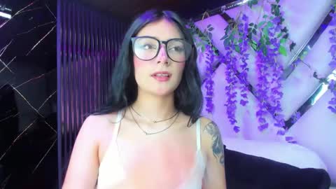 Snapshot of liinzy_rouse chatting on November 6, 2025, 3:13 pm Brittany online show from November 6, 2025, 3:13 pm