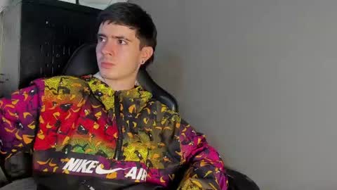 liio____ online show from June 23, 2026, 2:09 am