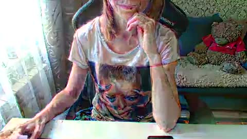Snapshot of liissax chatting on June 16, 2026, 11:02 am Liissax online show from June 16, 2026, 11:02 am
