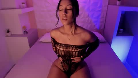 Snapshot of liizjones chatting on October 14, 2025, 4:41 pm LiizJones online show from October 14, 2025, 4:41 pm