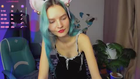 Snapshot of lika_sky chatting on November 13, 2025, 4:06 pm lika_sky online show from November 13, 2025, 4:06 pm