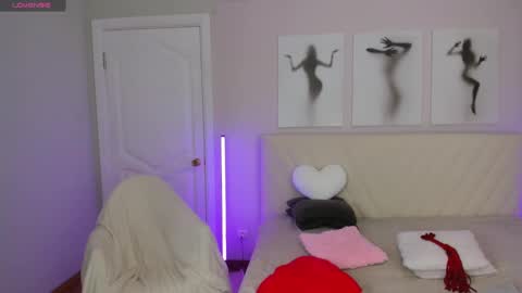 Snapshot of likaklint chatting on February 20, 2025, 3:01 am Lika online show from February 20, 2025, 3:01 am