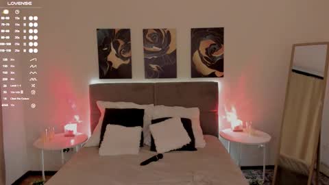 Snapshot of likaklint chatting on October 10, 2025, 11:48 pm Lika online show from October 10, 2025, 11:48 pm