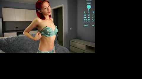 Snapshot of likalens chatting on October 8, 2025, 5:21 pm Emi online show from October 8, 2025, 5:21 pm