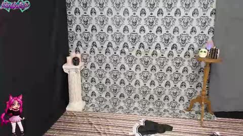 Snapshot of likemyashe chatting on October 5, 2025, 11:08 am LikeMyAshe online show from October 5, 2025, 11:08 am