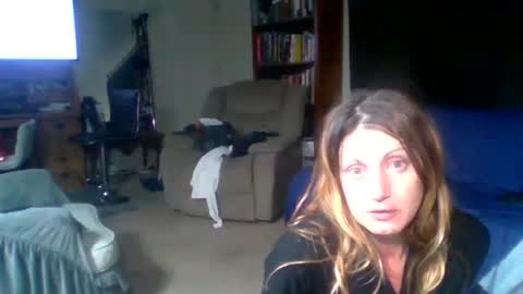 likerightnow online show from January 7, 2026, 11:12 am