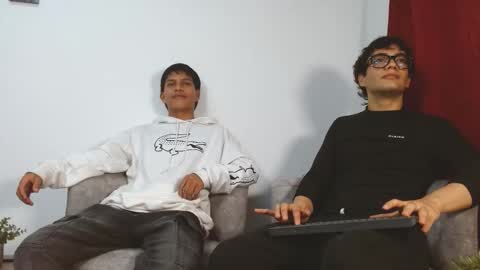 lil_azmodeuss online show from September 9, 2025, 3:17 am