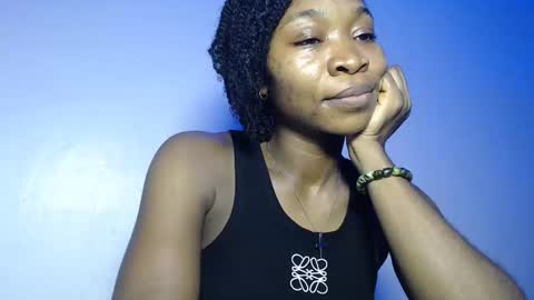 Snapshot of lil_baddie0 chatting on February 27, 2026, 1:00 pm lil_baddie0 online show from February 27, 2026, 1:00 pm