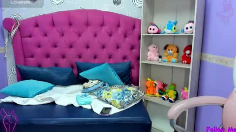 Lili Cey online show from February 5, 2025, 7:10 pm