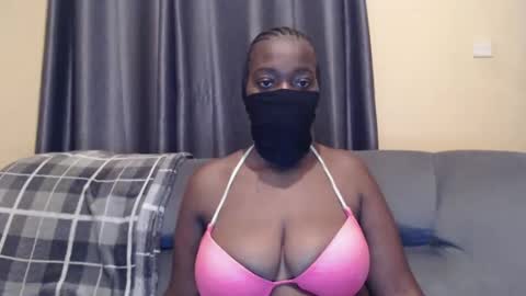 Lilcutiee online show from March 2, 2025, 8:48 am