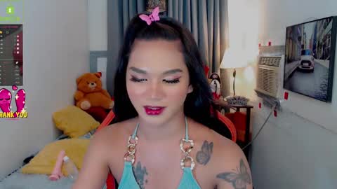 LILY online show from December 4, 2024, 3:37 am