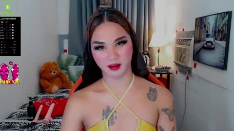 LILY online show from February 7, 2025, 2:37 pm
