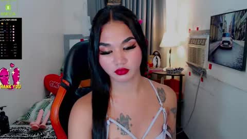 LILY online show from February 26, 2025, 4:14 am
