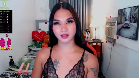 LILY online show from March 12, 2025, 6:33 pm