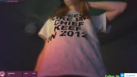 Snapshot of lil_gem chatting on October 30, 2025, 11:00 am lil gemmie online show from October 30, 2025, 11:00 am