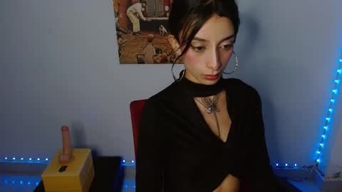 Snapshot of lil_lisaa chatting on January 9, 2025, 5:44 am Lisaa online show from January 9, 2025, 5:44 am