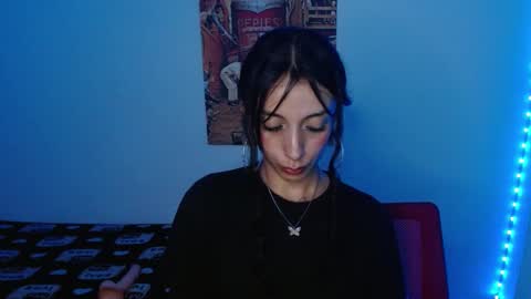 Snapshot of lil_lisaa chatting on February 1, 2025, 6:00 am Lisaa online show from February 1, 2025, 6:00 am