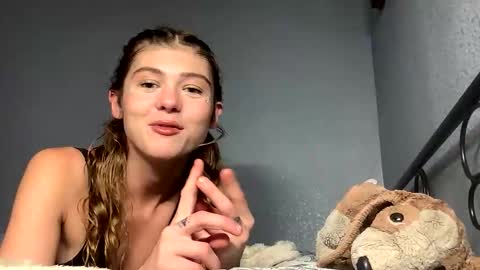 Snapshot of lil_luca chatting on October 10, 2025, 7:07 am lil_luca online show from October 10, 2025, 7:07 am