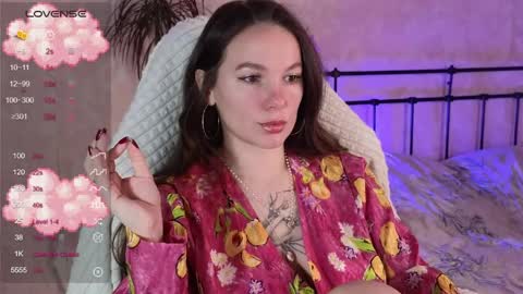 little moon online show from April 28, 2026, 10:53 am
