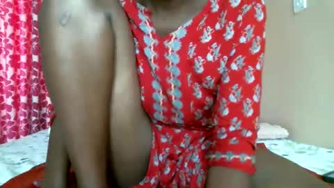 Snapshot of lil_paula chatting on April 5, 2026, 6:32 am serenity online show from April 5, 2026, 6:32 am