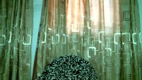 Snapshot of lil_paula chatting on April 11, 2026, 7:45 am serenity online show from April 11, 2026, 7:45 am